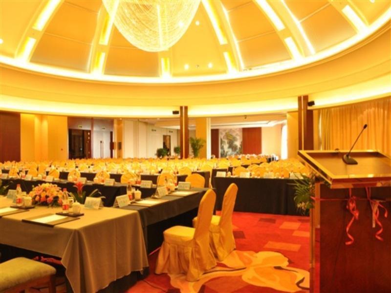 Golden Shining New Century Grand Hotel Beihai Exterior photo